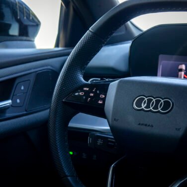 Audi Q3 1.5 TFSI Hybrid 150PS S-Tronic_12.1